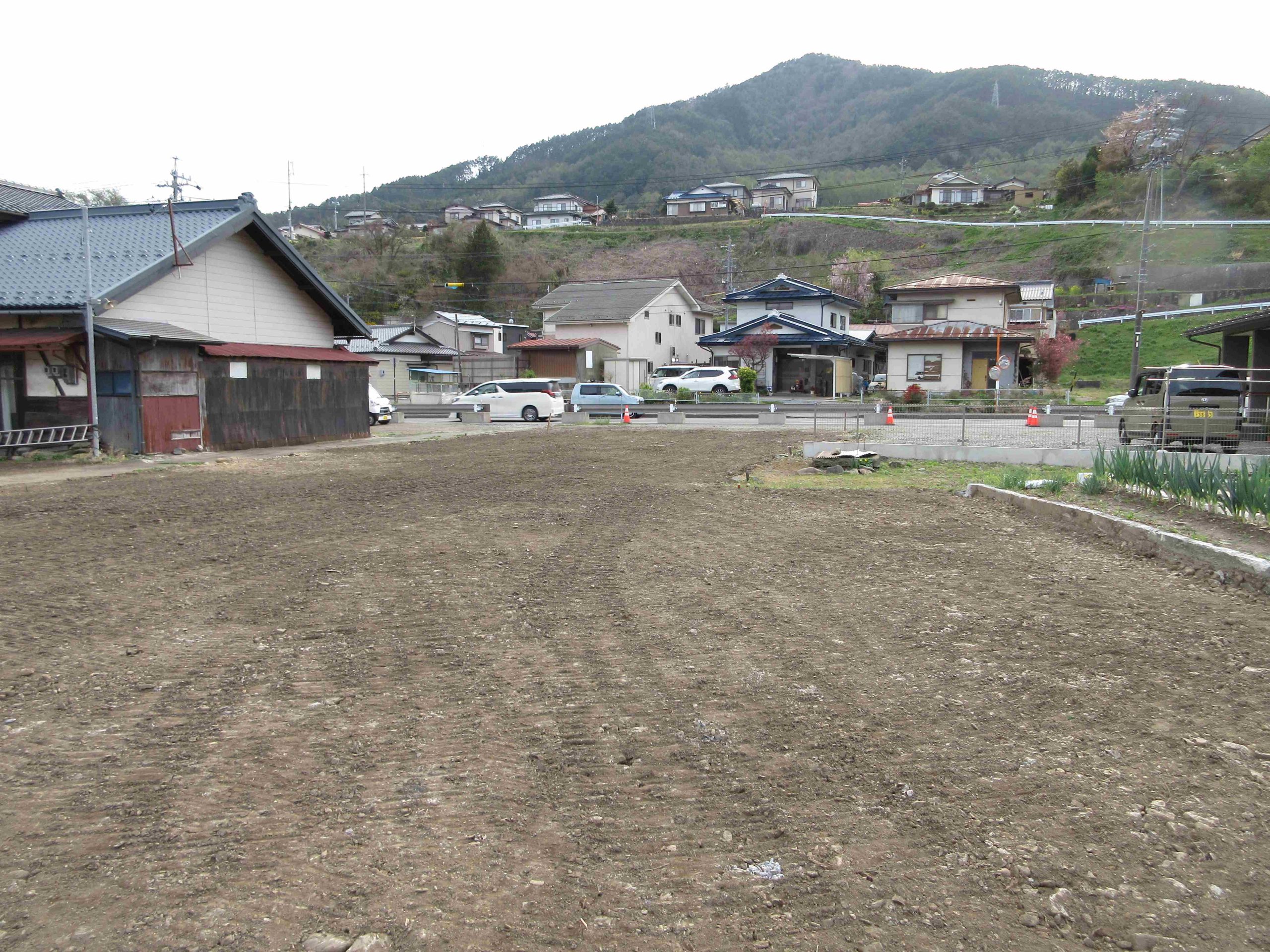 宅地（国道153号沿い）